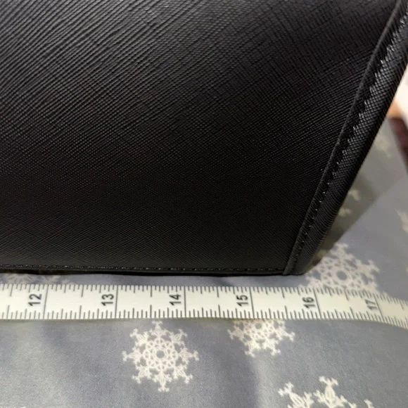 Betsey Johnson Black Embossed Shoulder Bag - Picture 13 of 15